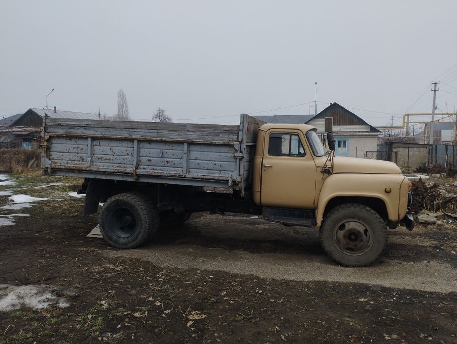 Автомобиль газ 53