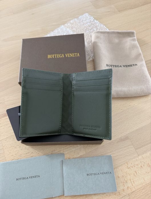 Bottega Venetta cardholder