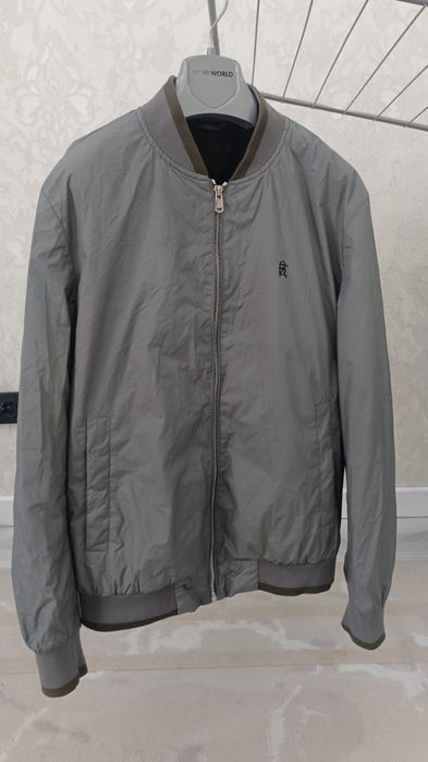 Демисезон куртка. размер М-ка