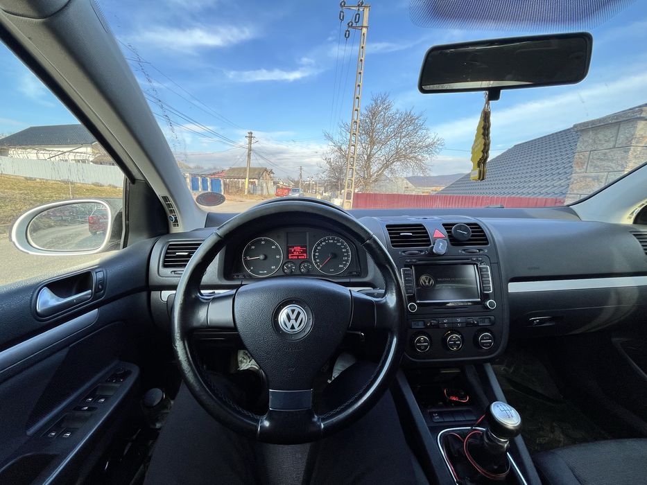 Vand golf 5 1.9 tdi 105 Cod motor BLS