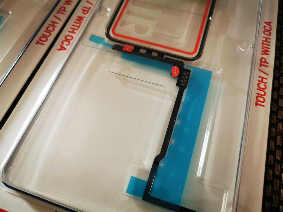 Touchscreen + sticla + oca Apple Iphone 11 pro cu cip si fara Musttby