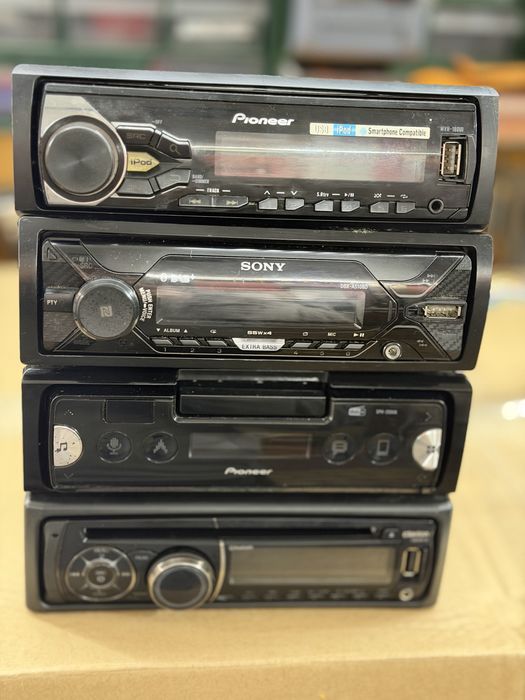 Radio cd player bluetooth  pioneer SPH-20DAB sony clarion