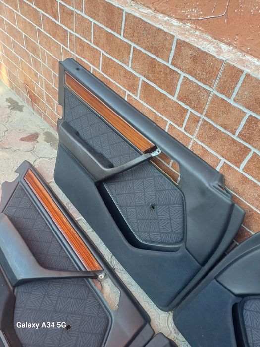 Дверные карты w124