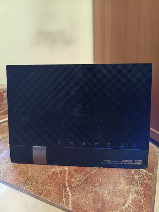 Router Wireless  ASUS RT-AC56U Gigabit 1200AC Wi-Fi 5  Dual Band 2.4 / 5 GHz viteză 300 + 867 Mbps USB3.0 & USB2.0 - IMPECABIL ca NOU