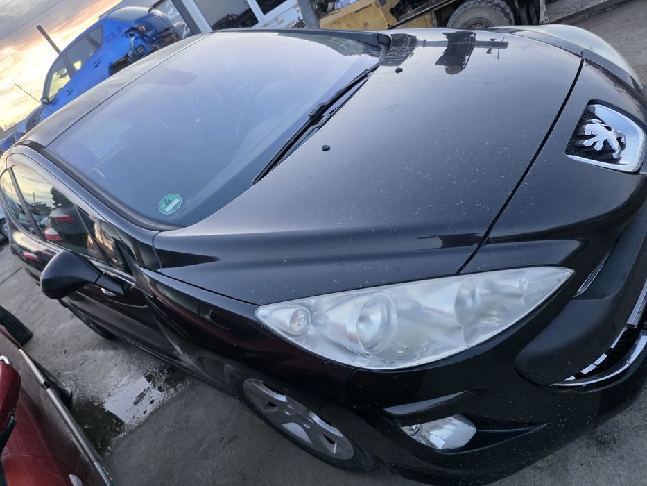 Dezmembrez Peugeot 308 1.6hdi