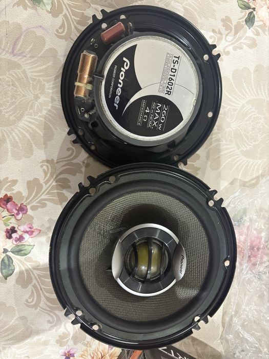 P1oneer колонки