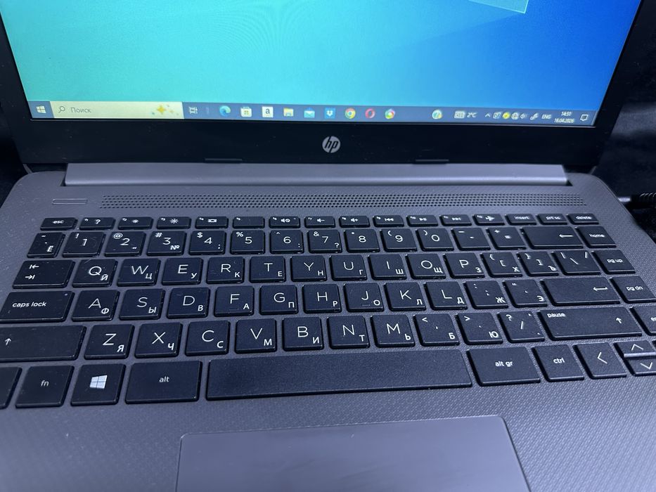 Ноутбук HP Pentium Silver N6