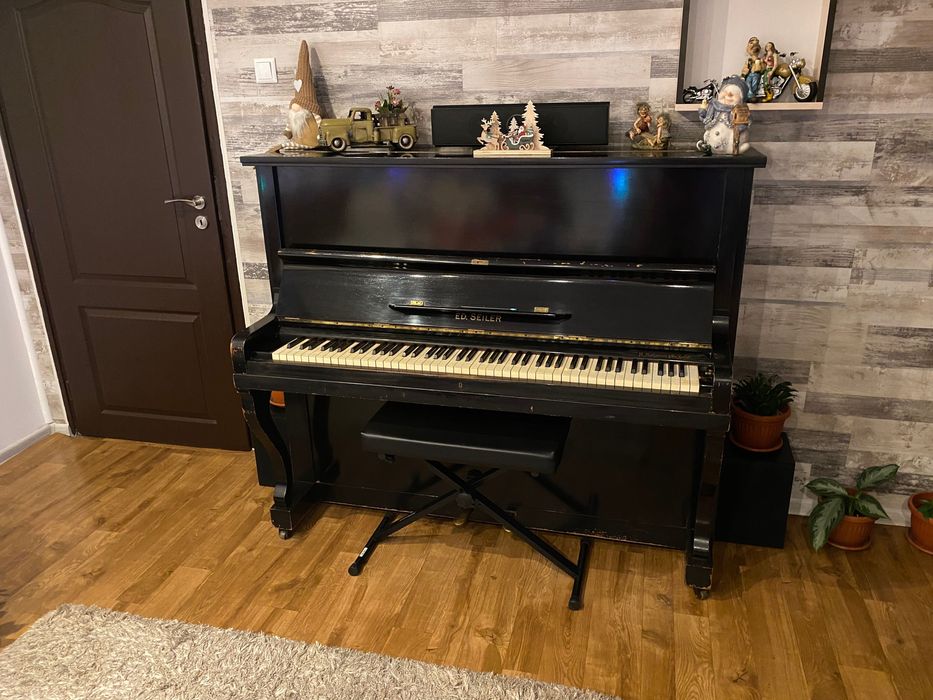 Концертно Немско пиано Ed Seiler 1942 година