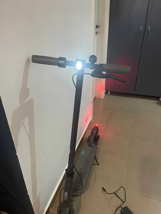 Trotineta electrica Xiaomi Mi 1S