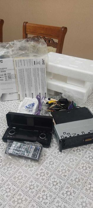магнитола JVC KD-AVX2
