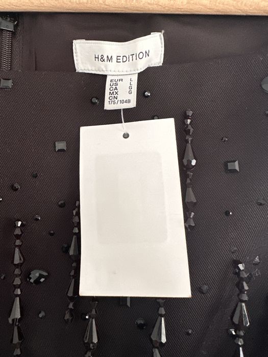 Чисто нова рокля от H&M