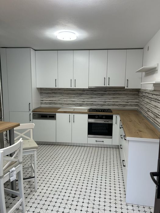 Mobilier la comanda si montaj mobilier de serie