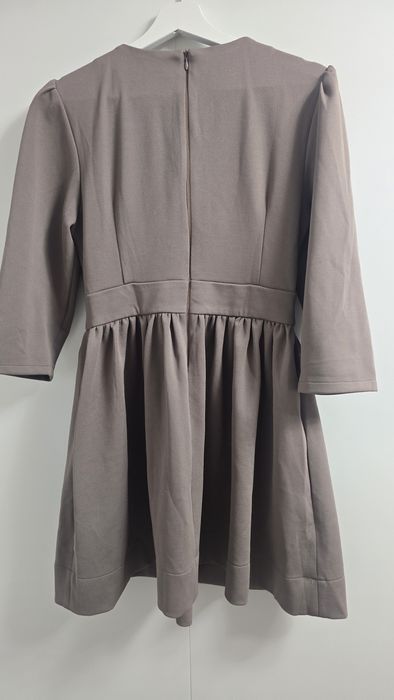 Rochie zean detaliu umeri