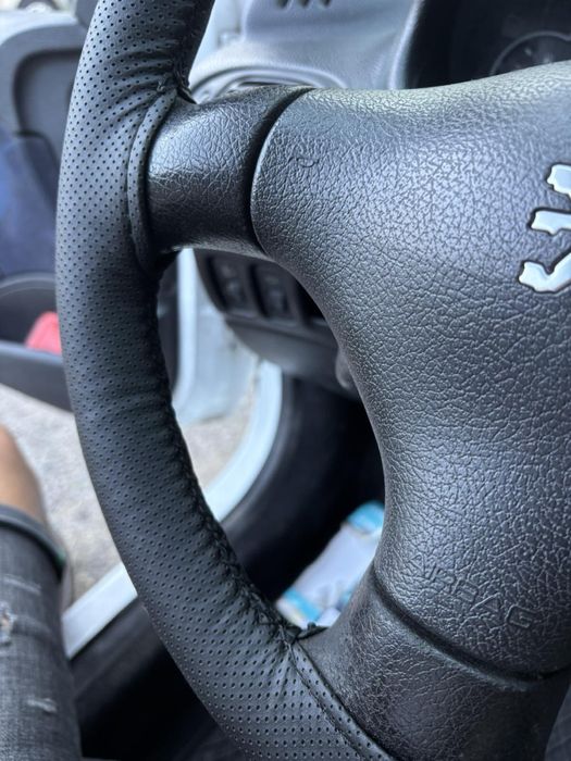 Тапициране  на волани