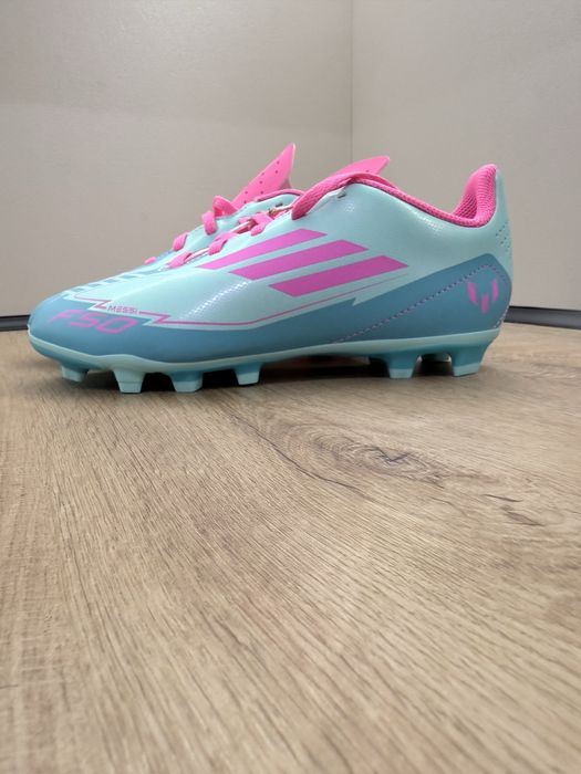 Обувки за футбол Adidas