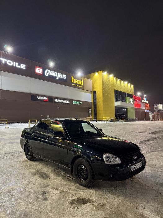 Машина Лада Приора