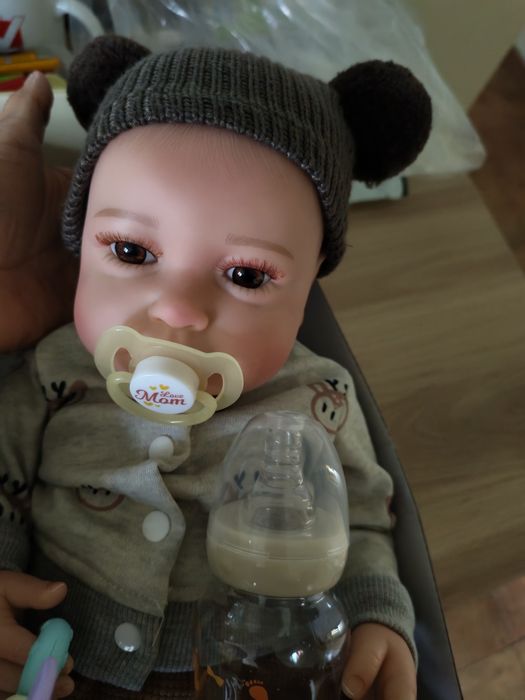 Bebeluș Reborn 48 cm nou