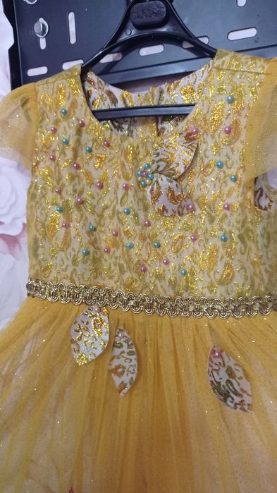 Продаётся платье.