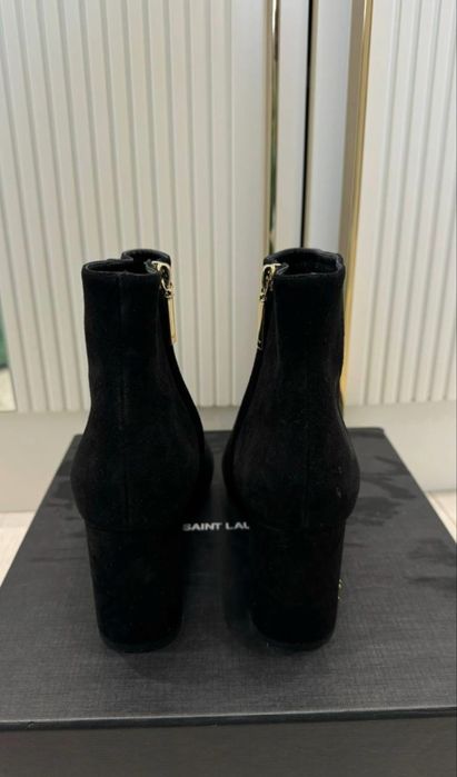 Ботинки весенние