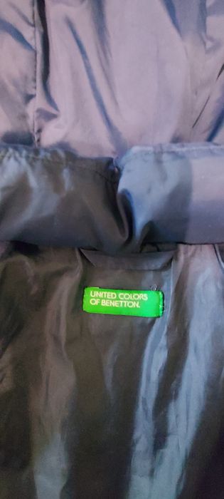 Яке Benneton  подходящо за момиче