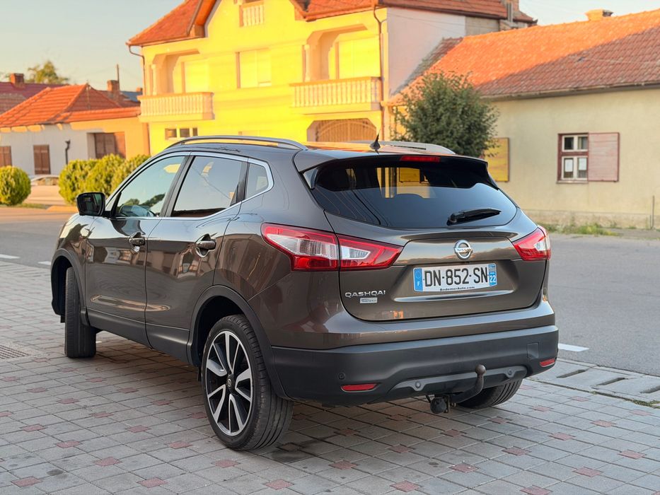 Nissan qashqai 1.6dci full full nu-i lipsește nici o dotare