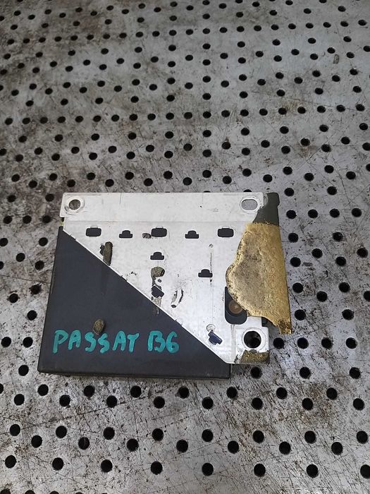 Modul calculator airbag vw passat b6 3c 3c0909605j