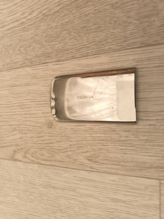 Крышка       Нокия