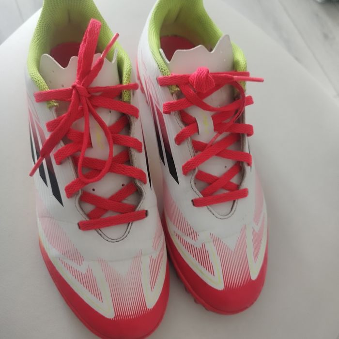 Сороконожки футбольные 38р.