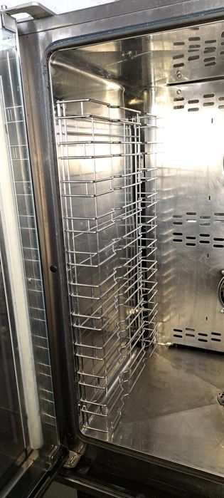професионален сладкарски/ готварски конвектомат Turbofan *2018г* 10 тави 60/40 тав