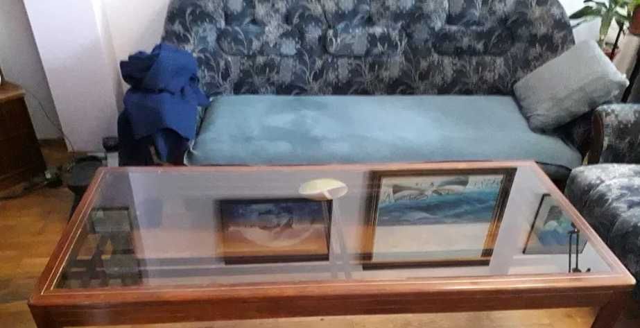 Голяма дъбова холна масичка 150 х 65 см. с опушено стъкло