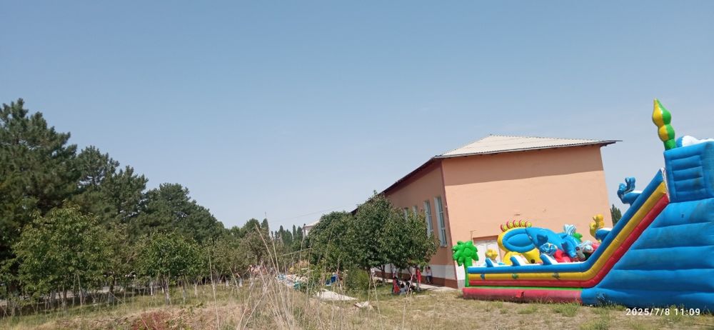 BATUT SOTILADI  OʻLCHAMI 7x14m HOLATI YAXSHI bir sezon ishlatilgan