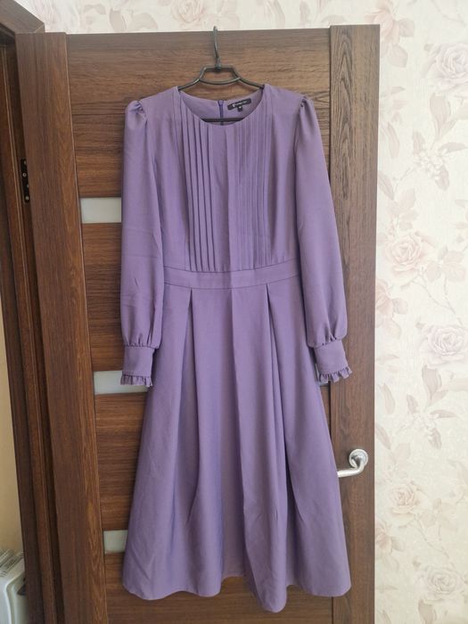 Продаю нарядное платье