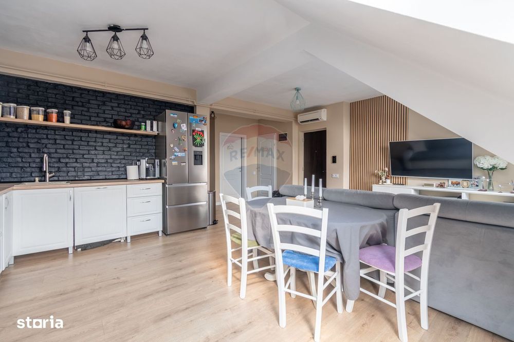 Apartament 3 camere de vanzare Bună Ziua str. Costache Negri Parcare