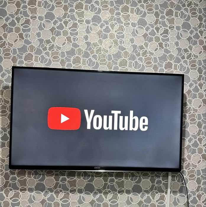 Продам телевизор Самсунг