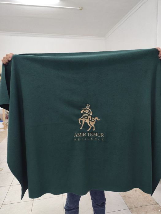 Услуга вышивки, шевроны, логотип. На крое.