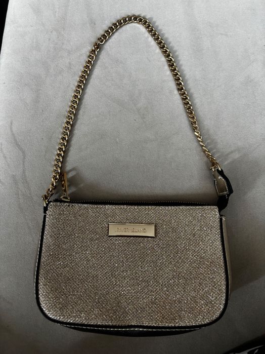 Вечерна златиста чантичка River Island