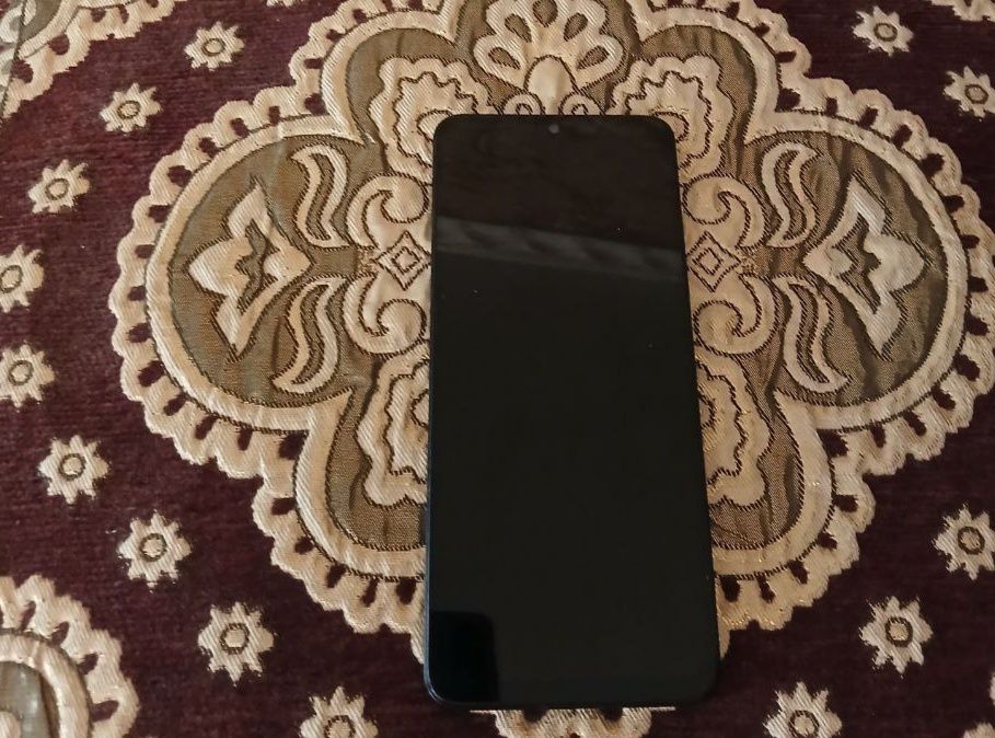 Poco c75 ideal kop ishlatilmagan