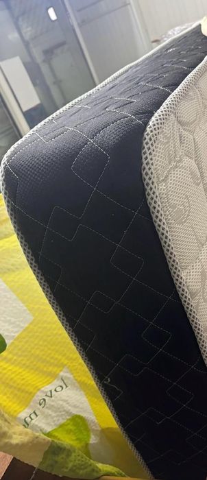 Продам матрас 160/200