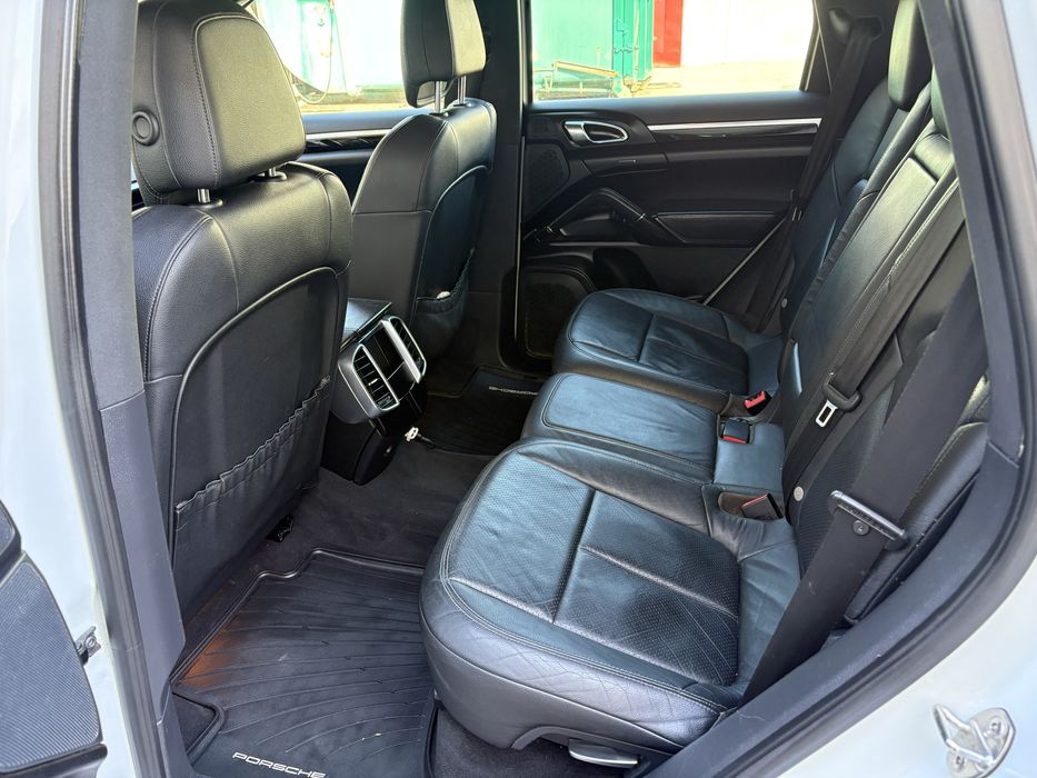 Porsche Cayenne ~ 2014 ~ 3.0TDI 245CP ~ Stare PERFECTA ~ Unic Prop ~ 3000€ Investitie anul acesta ~
