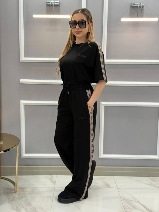 Дамски екипи нови