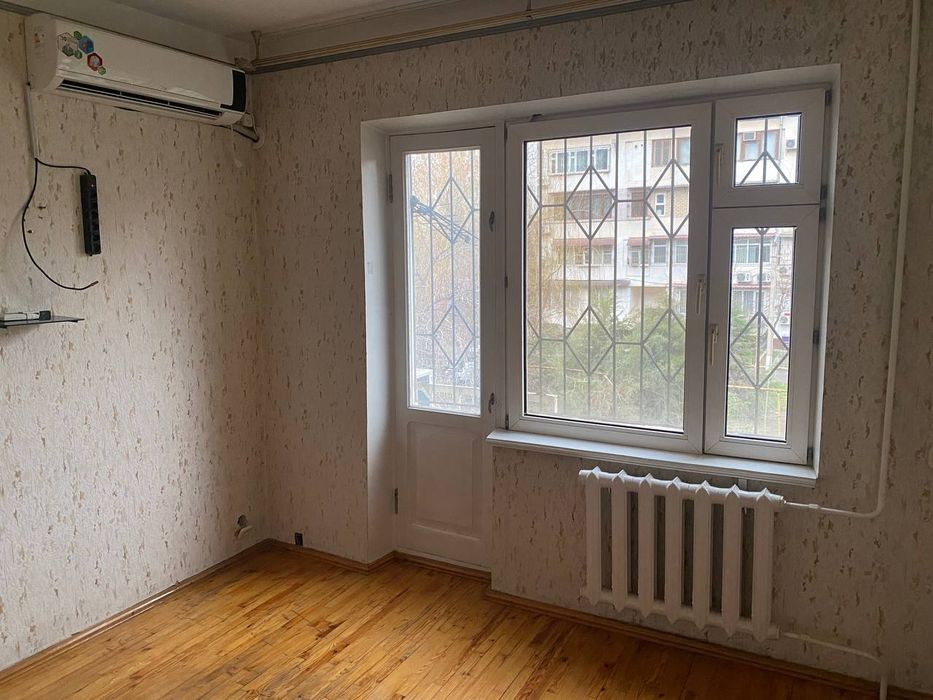 Сдается 4-х комнатная квартира на Ц-6