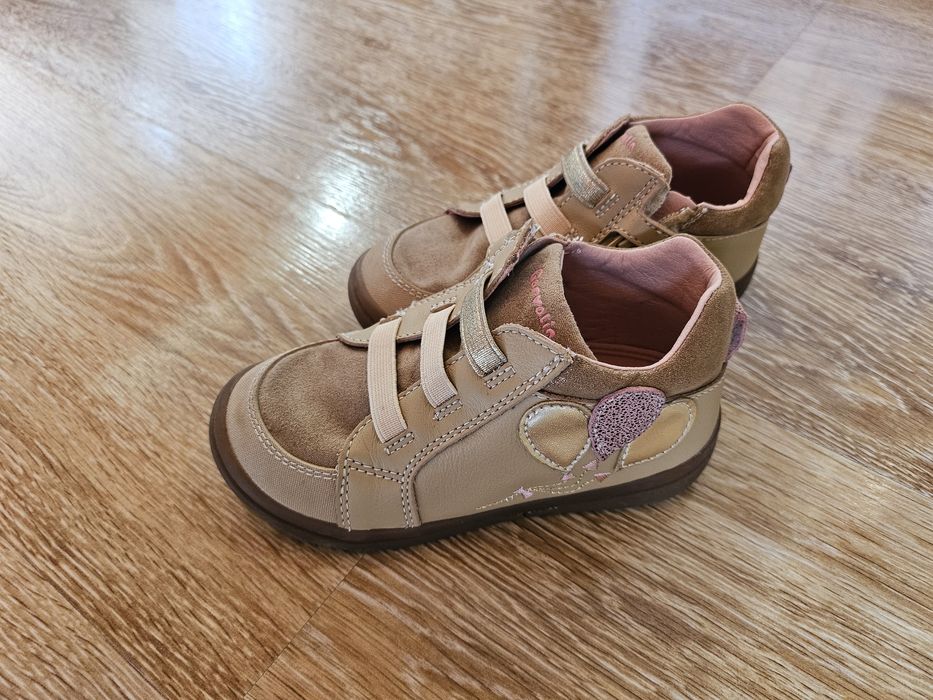 Обувки Гарвалин 26 номер за момиче