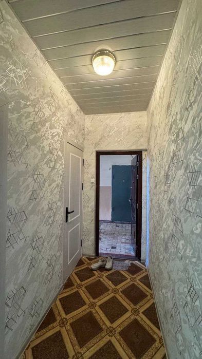 Продается квартира в Яшнабадском районе Слонима-1, 2х комнат 3-этаж