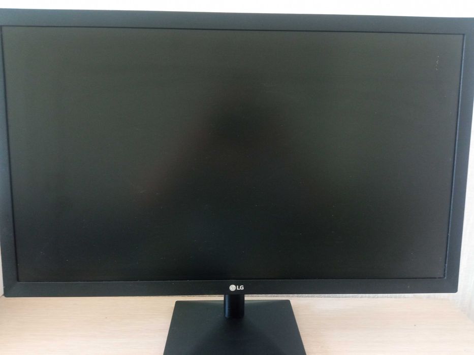 Продам монитор lg