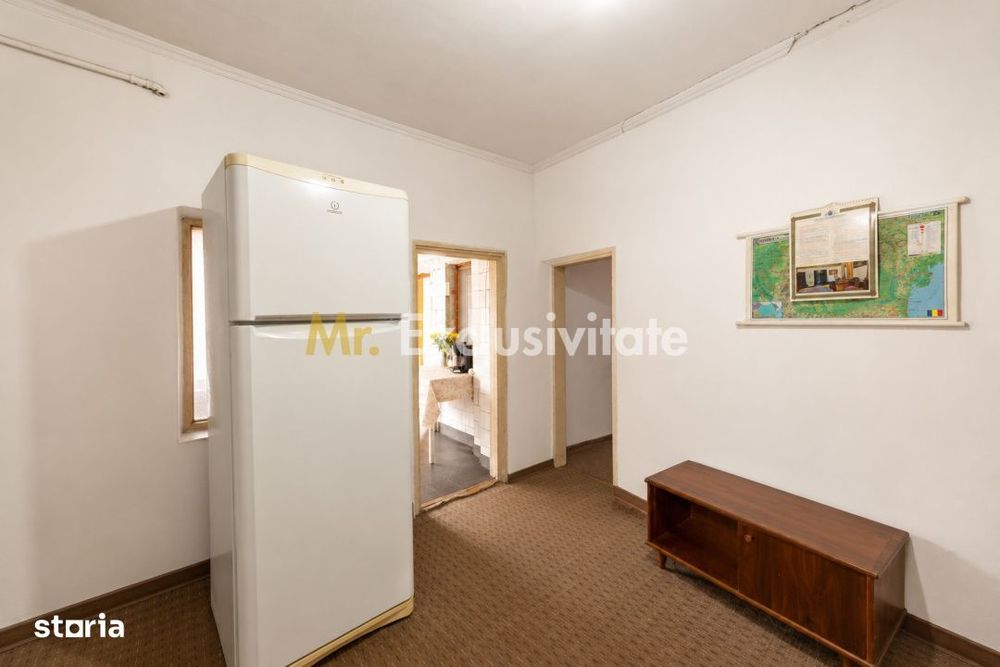 Casa cu potential/ zona Sf Vineri/ 126 mp teren/ Regim urbanistic avan