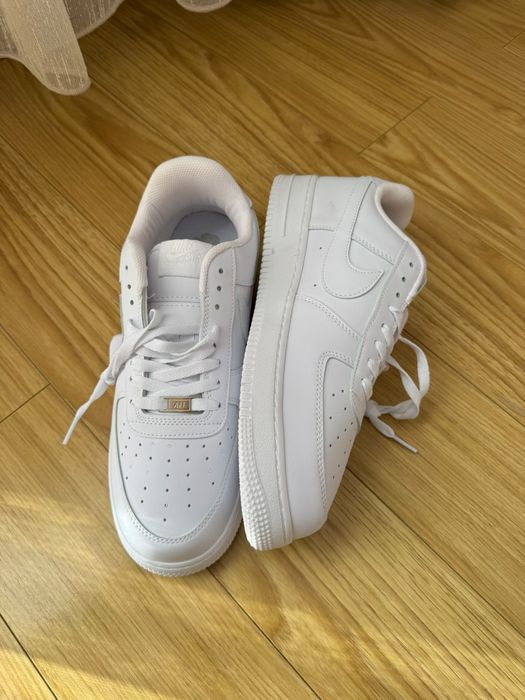 Nike Air Force alb