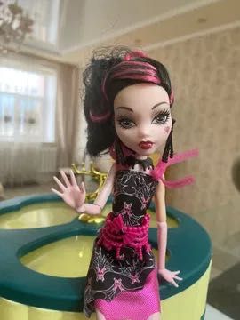Draculaura Monster High (Дракулаура Монстер Хай)