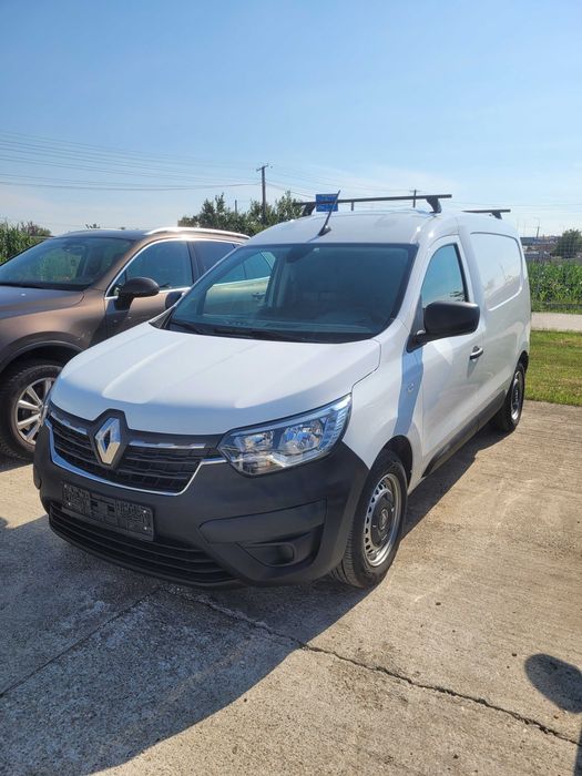 RENAULT Express 2024