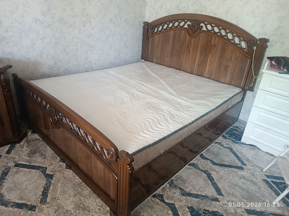 Мебель спальня продается