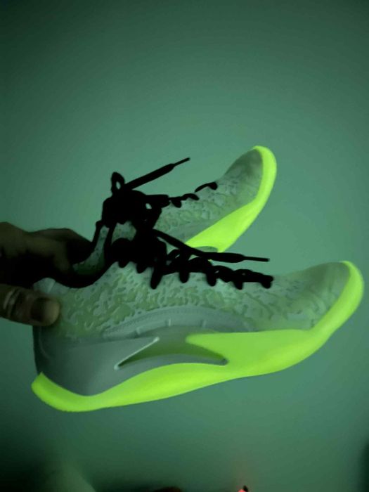 Nike Jordan Zion 3 GS, номер 37,5